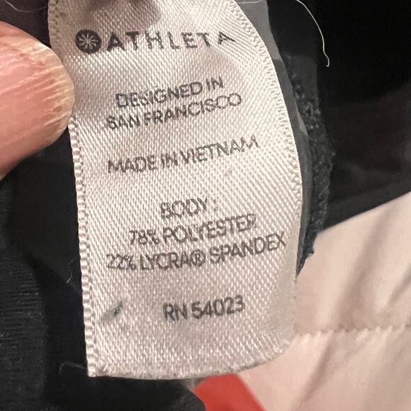 Athleta Camo Contender 7/8 Camouflage Leggings Black/Gray Large - Picture 9 of 12